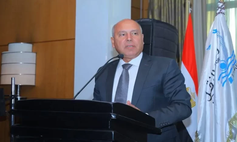 وزير النقل الفريق كامل الوزير