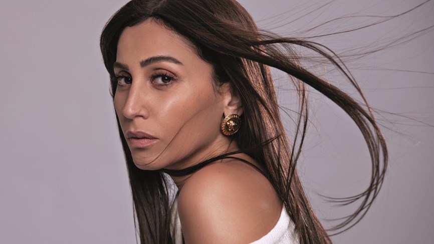 وفاة والدة الفنانة دينا الشربيني