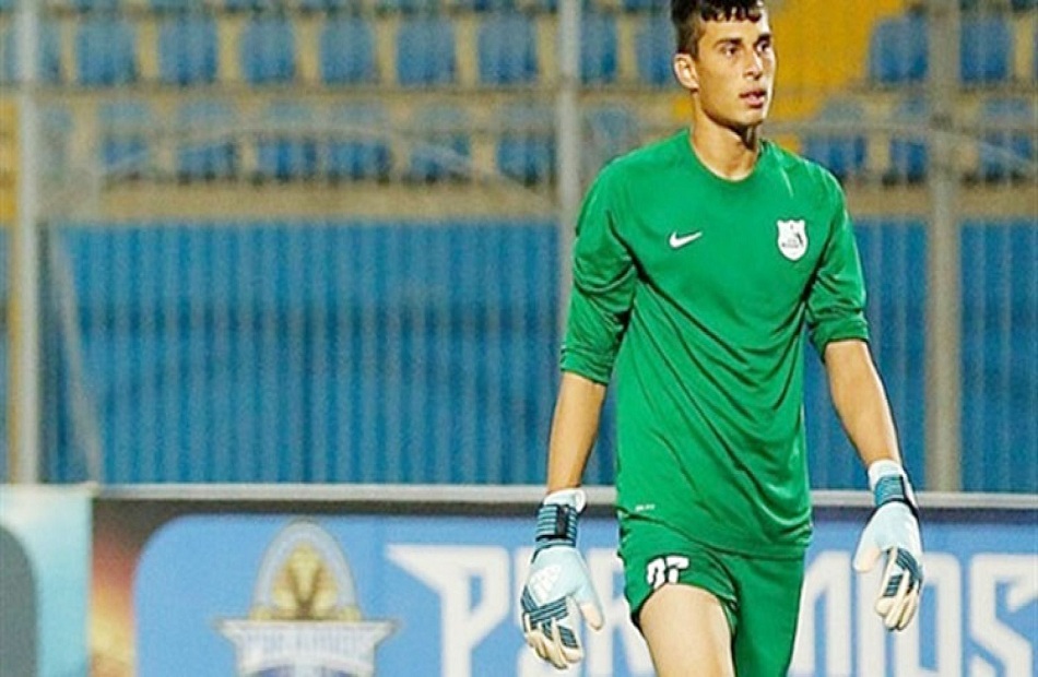 بعد رحيل أبو جبل.. هل ينتقل محمود جاد حارس مرمى إنبي للزمالك؟