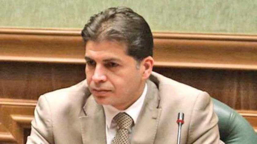 عمل مقدمًا لنشرات الأخبار.. ما لا تعرفه عن الإعلامي الراحل جلال عوارة