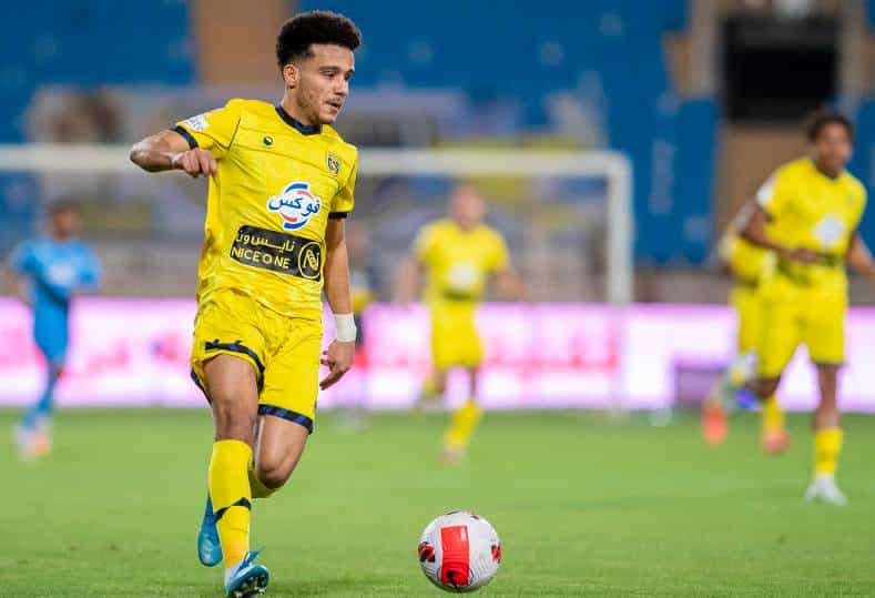 صراع على ضم مصطفى فتحي.. الأهلي والزمالك يتنافسان للحصول على لاعب التعاون السعودي