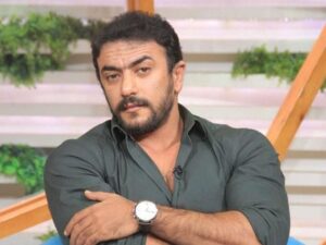 أحمد العوضي ينشر صورة من مسلسله “حق عرب”.. ويعلق: “إن شاء الله يعجب كل أخواتي ورمضان كريم”
