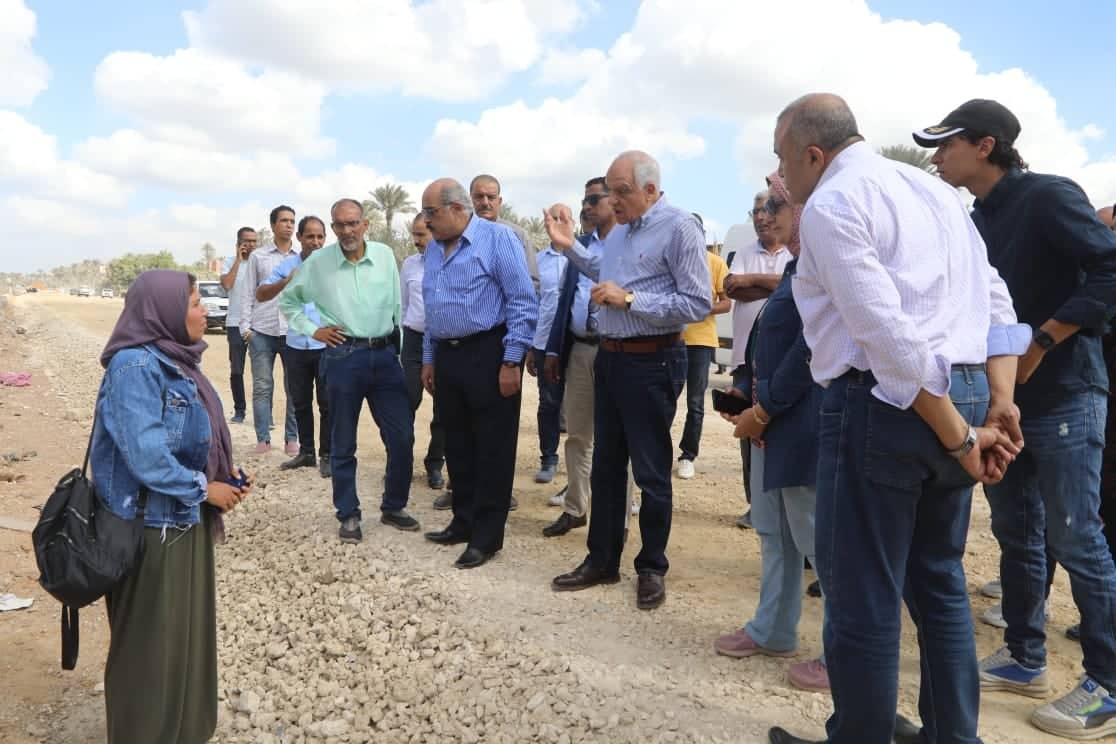 محافظ الجيزة يتابع الموقف الحالي لتأهيل وتبطين ترعة المنصورية