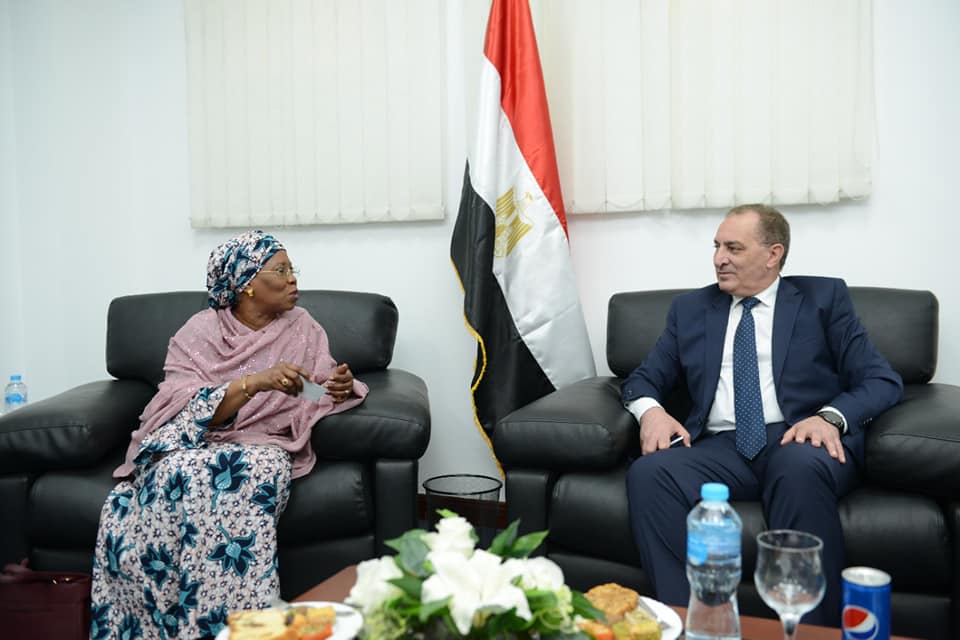 اقتصادية قناة السويس تستقبل وفد رجال الأعمال الأفارقة ومسئولين نيجيريين