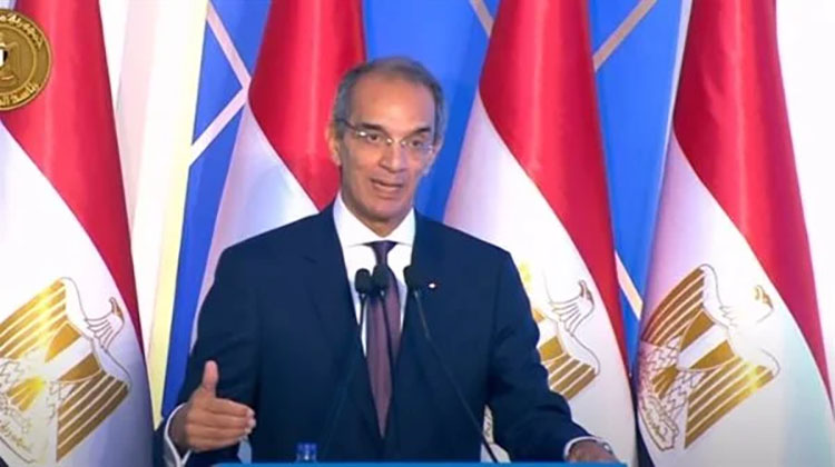 الدكتور عمرو طلعت وزير الاتصالات وتكنولوجيا المعلومات