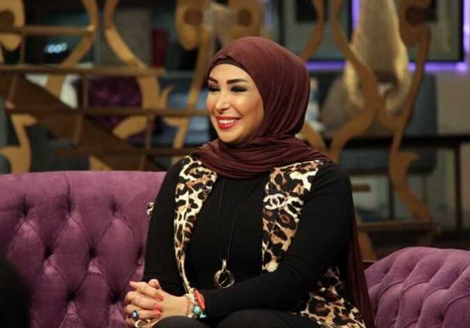 شاهيناز