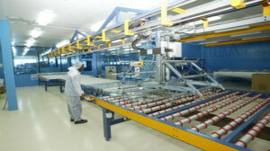 الشرق الأوسط لصناعة الزجاج تقرر إنشاء مصنع لكسر الزجاج  بالعاشر من رمضان