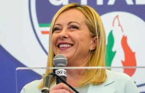 جورجيا ميلوني تؤدي اليمين الدستورية أمام رئيس إيطاليا