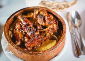  حضرى طاجن العكاوي  بطريقة جيدة وبطعم لايقاوم 