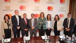 البنك العربي الافريقي الدولي وماستر كارد  يوقعان على استراتيجية تعاون طويلة المدى لتنفيذ استراتيجية التحول الرقمي للبنك