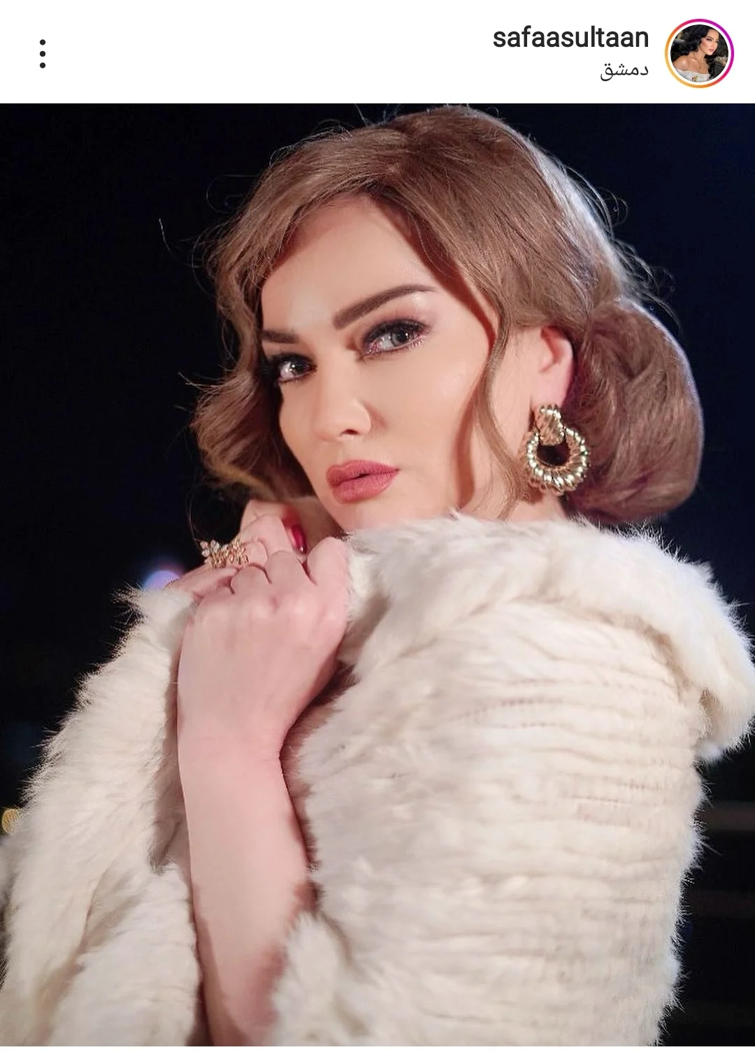 صفاء سلطان تتألق بملابس شتوية ..شاهد