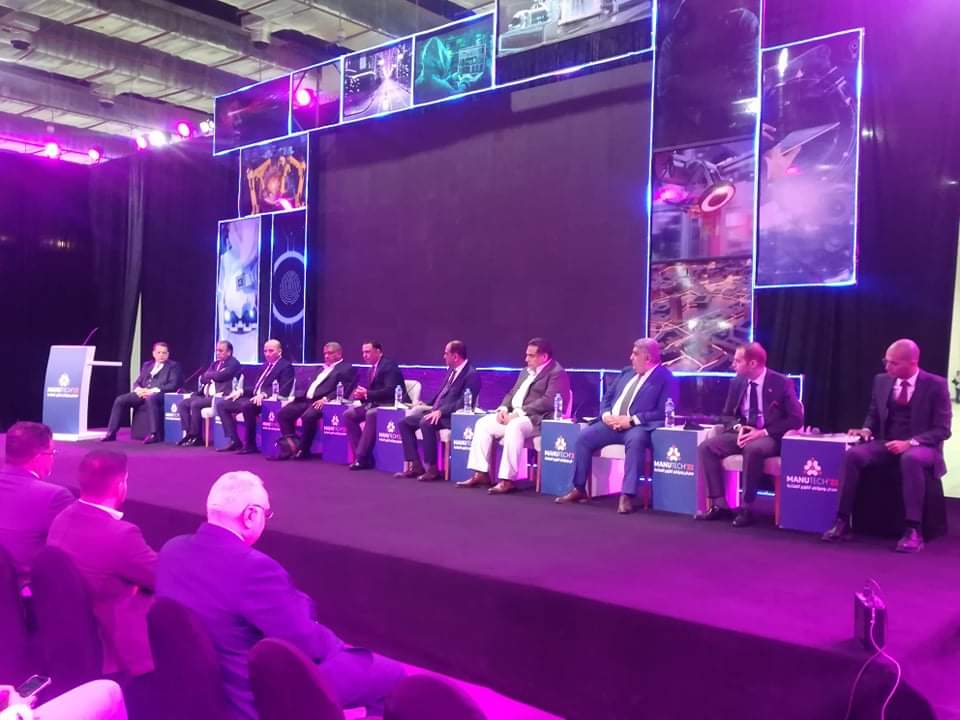 جلسة مستقبل التصنيع: الصناعة المصرية هي القاطرة القادرة على زيادة الصادرات وجلب عملة صعبة