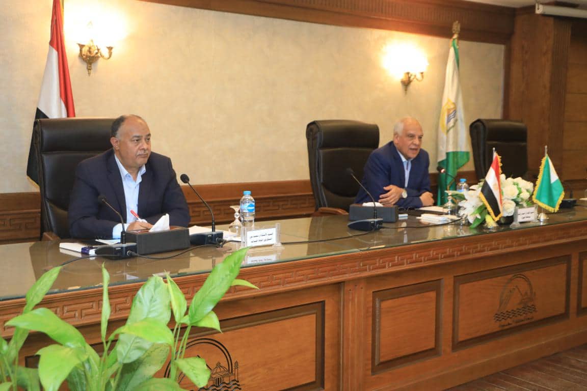 منظومة كبيرة مدعمة لشفط مياه الامطار بالجيزة