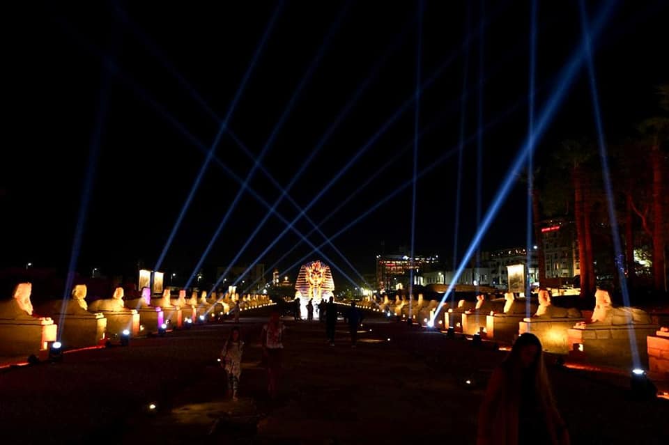 وزارة السياحة والآثار تختتم فعاليات الاحتفال بمرور مائة عام على اكتشاف مقبرة “توت عنخ آمون”