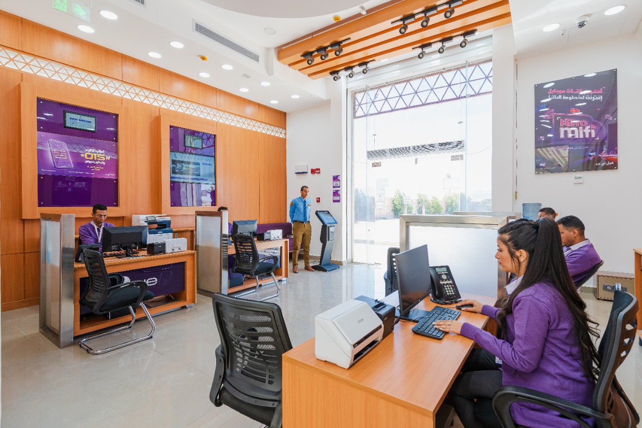 المصرية للاتصالات توفر خدمات التوثيق والشهر العقاري عبر فروعها