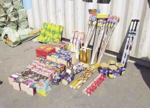 ضبط 3 مليون قطعة ألعاب نارية بحوزة 5 أشخاص بدار السلام والجمالية