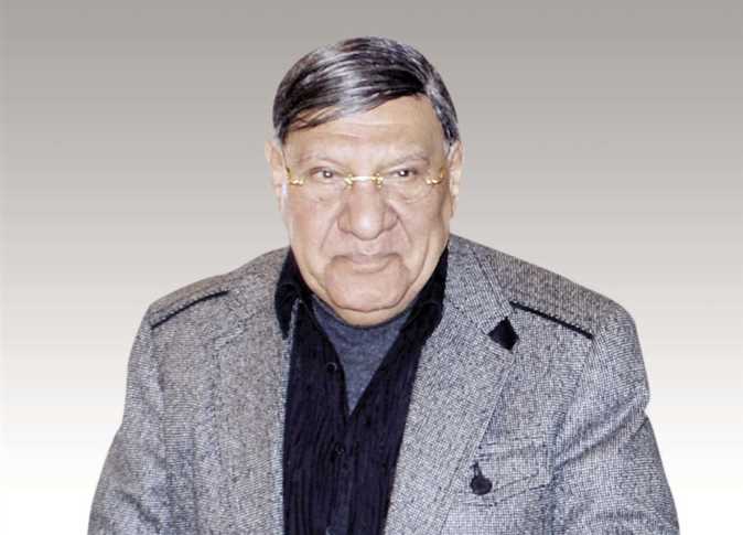 “قيمة وقامة لن تكرر في الصحافة والإعلام.”. نجوم الفن ينعون مفيد فوزي