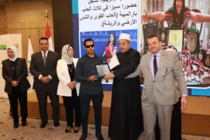 القومي للإعاقة يكرم 20 طالب في التعليم العام والأزهري