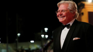 حسين فهمي يدخل في عداوة مع محمد مهران بمسلسل “عودة البارون”