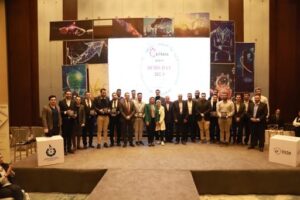 “اتصال” و”ايتيدا” و”البحث العلمي” يحتفلون بتخريج 12 شركة ناشئة من حاضنة “إبني”