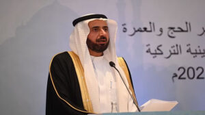 وزير الحج السعودي يعلن استثناء “المعتمرين الأتراك من هذه الإجراءات