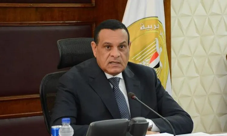 اللواء هشام آمنة