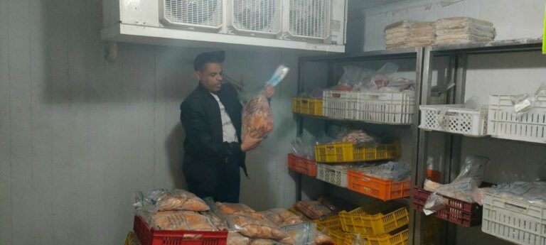 لحوم ودواجن غير صالحة