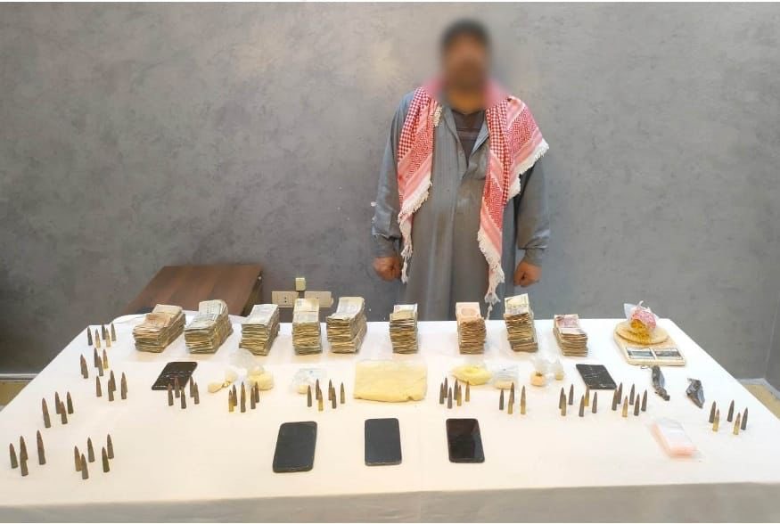 ضبط 3 أشخاص بحوزتهم مخدرات بالسلام وعين شمس