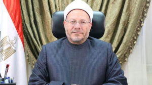 المفتي: بناء الوعي من أهم عناصر تكوين الشخصية المستنيرة المستقيمة