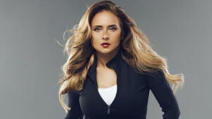 نيللى كريم تسافر إلى سوهاج بسبب “عملة نادرة”