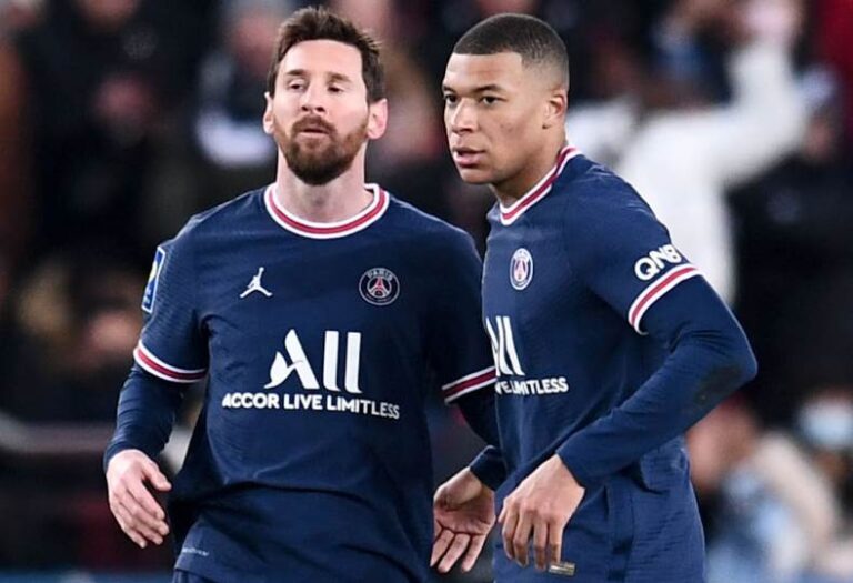 ميسي ومبابي