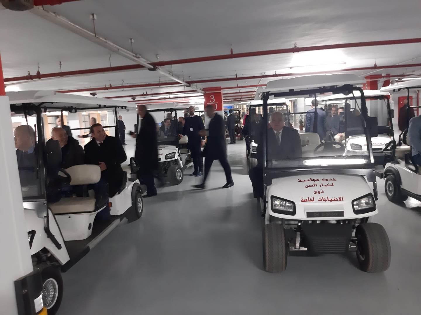 محرروا شؤون الطيران فى جولة لمشروعات التطوير بمطار القاهرة الدولي