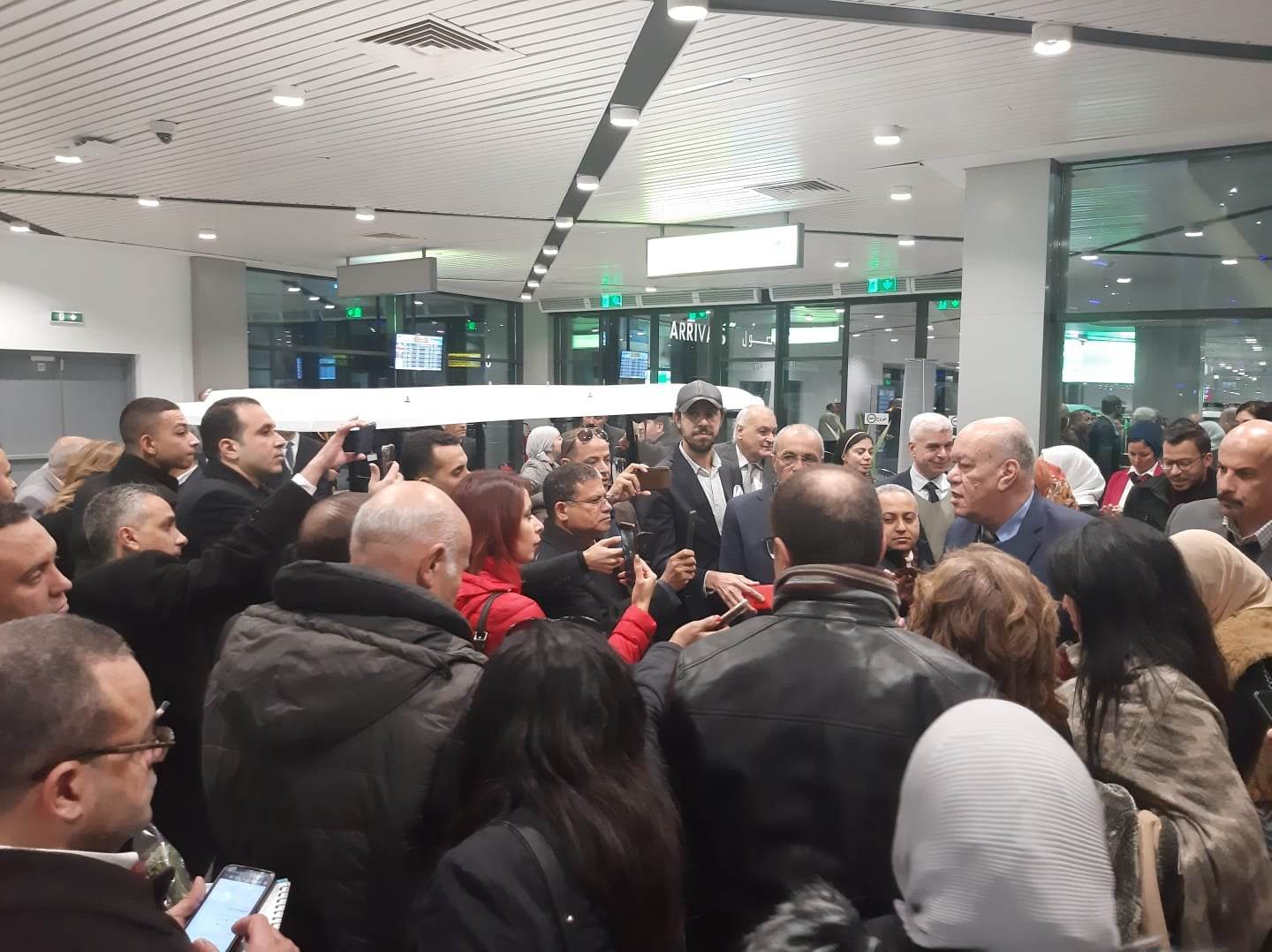 رئيس ميناء القاهرة الجوى: جميع الخدمات بمطار القاهرة مجانا