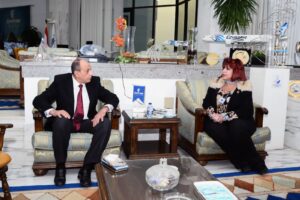 توقيع بروتوكول تعاون بين الشركة القابضة لمصر للطيران واتحاد المستثمرات العرب 