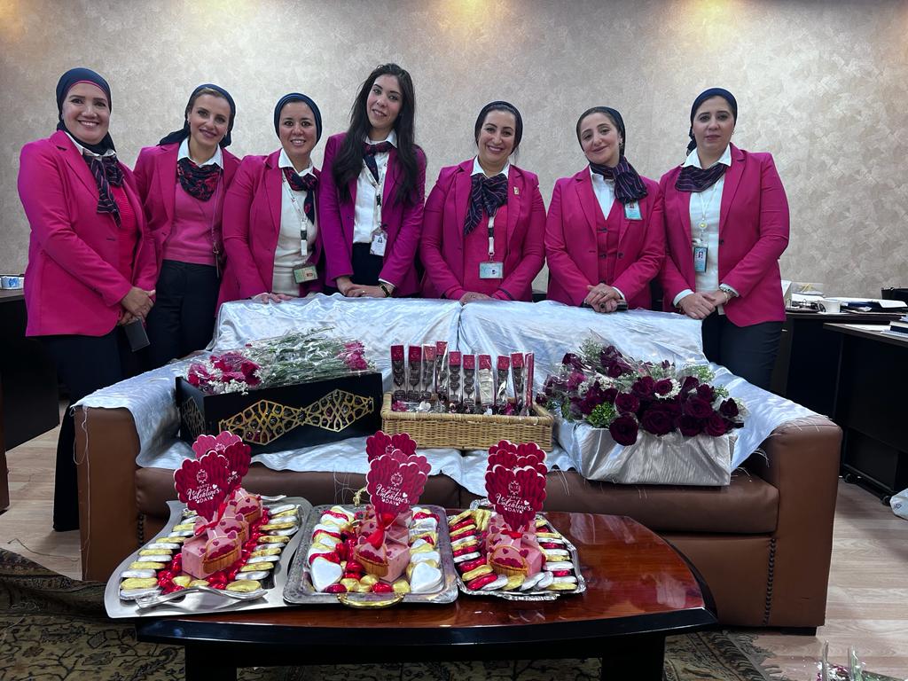 مطار القاهرة يحتفل ب “الفلانتين”.. على طريقته الخاصة…