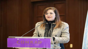 وزيرة التخطيط تشارك بأعمال القمة العالمية للحكومات بدبي 2023