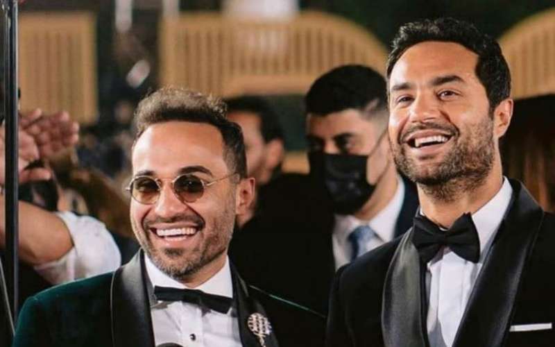 كريم فهمى يوضح سبب غياب شقيقه عن الأضواء