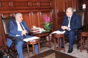 وزير الزراعة يبحث مع مدير “اكساد” علاقات التعاون الزراعي المشترك