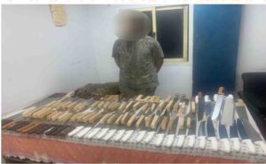 ضبط  شخصين لحيازتهما سلاح أبيض وكمية من المواد المخدرة بقصد الإتجار بعين شمس