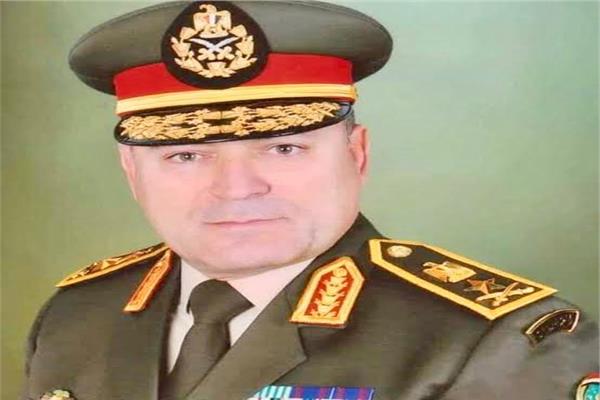 رئيس الأركان