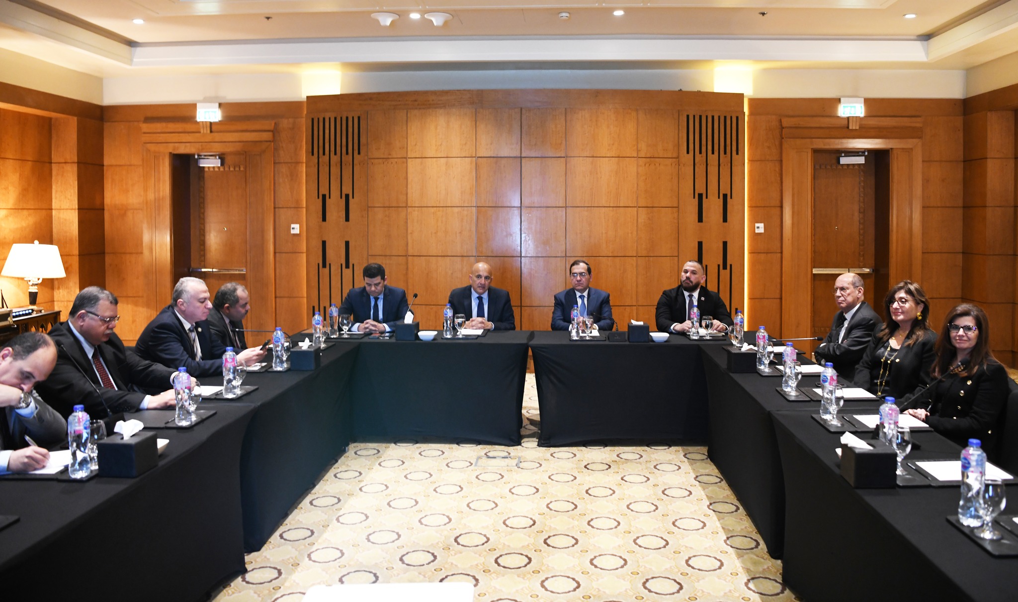 وزير البترول يجتمع بلجنة البترول والغاز بغرفة التجارة الأمريكية