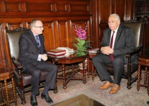 القصير يبحث مع السفير التشيكي التعاون المشترك بين البلدين في القطاع الزراعي