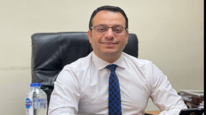 خبير مصرفي : إدارة الحكومه المصرية للاقتصاد جيد.. والتحول لسعر صرف مرن مطلوب