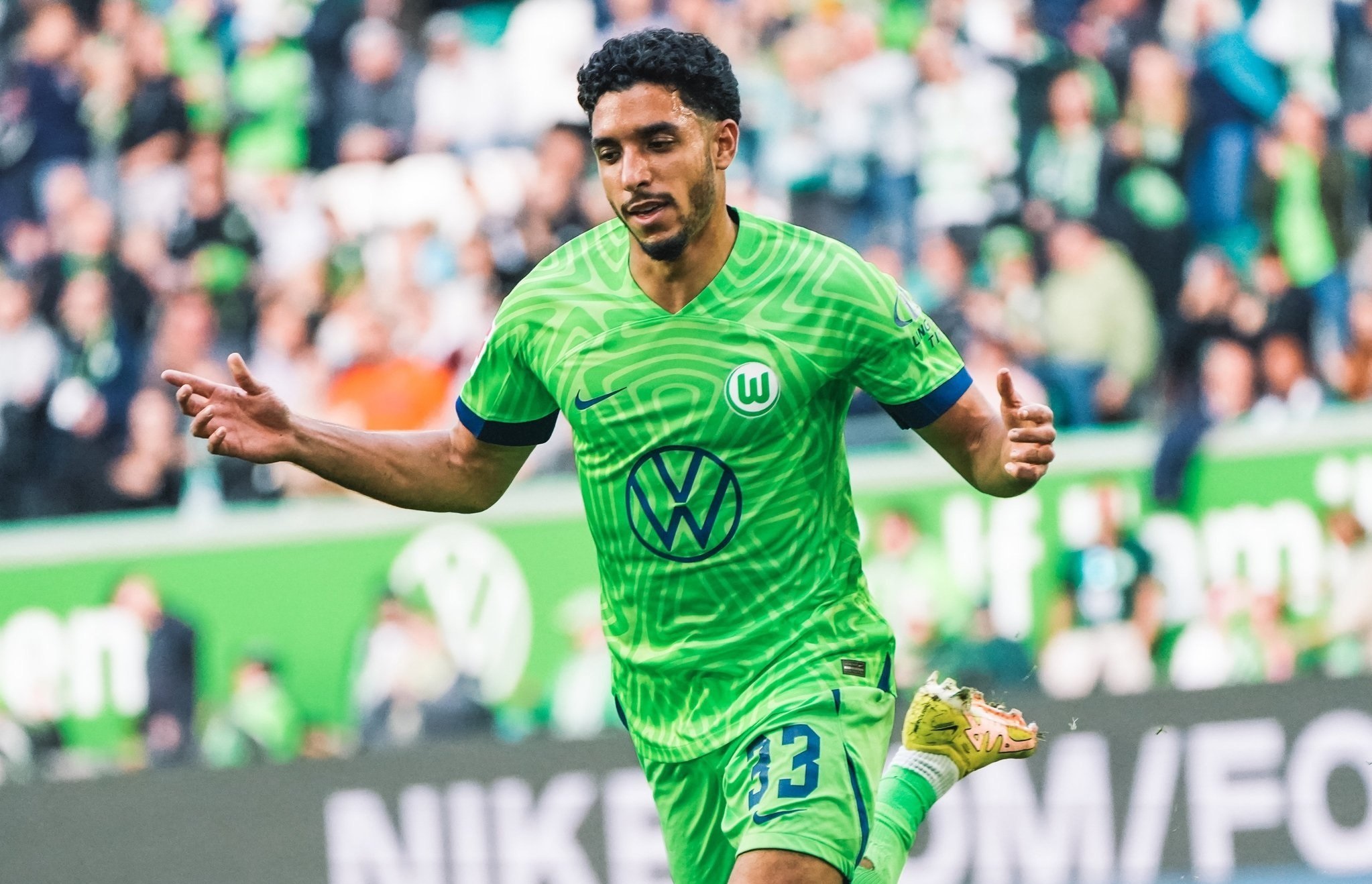 “مرموش” يكسر صيامه التهديفي بالتسجيل في شباك فرانكفورت بالدوري الألماني