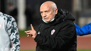 الزمالك يرفض تاكيس ويتمسك بفيريرا