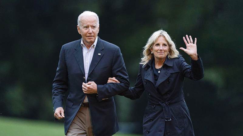 رد قوى من زوجة بايدن علي المخاوف بشأن الصحة العقلية للرئيس الأمريكي