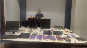 ضبط شخص لإدارته شبكة لبث القنوات الفضائية المشفرة بدون ترخيص بعين شمس