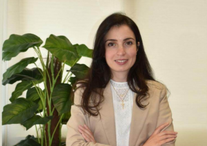 “اتش سي ” تتوقع رفع أسعار الفائدة 100 نقطة أساس في اجتماع المركزي المقبل