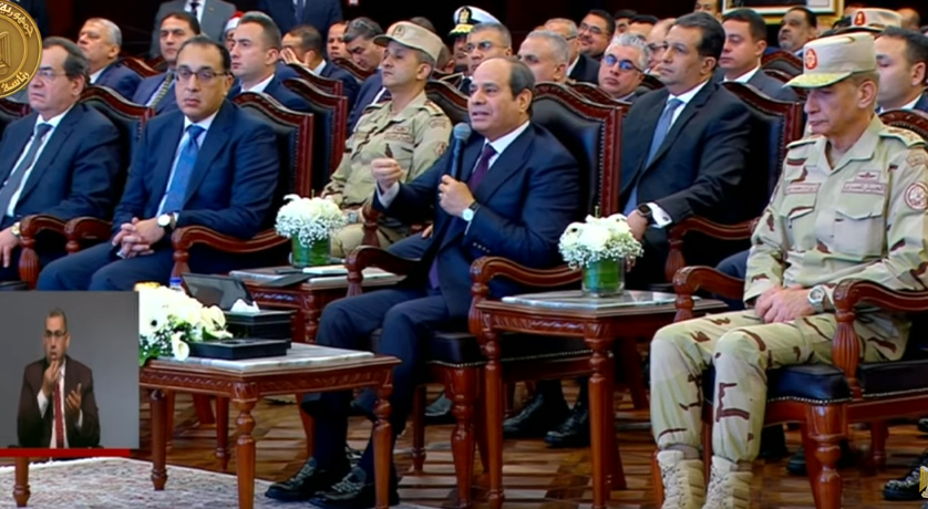 السيسي يفتتح مجمع مصانع الأسمدة الأزوتية بالعين السخنة