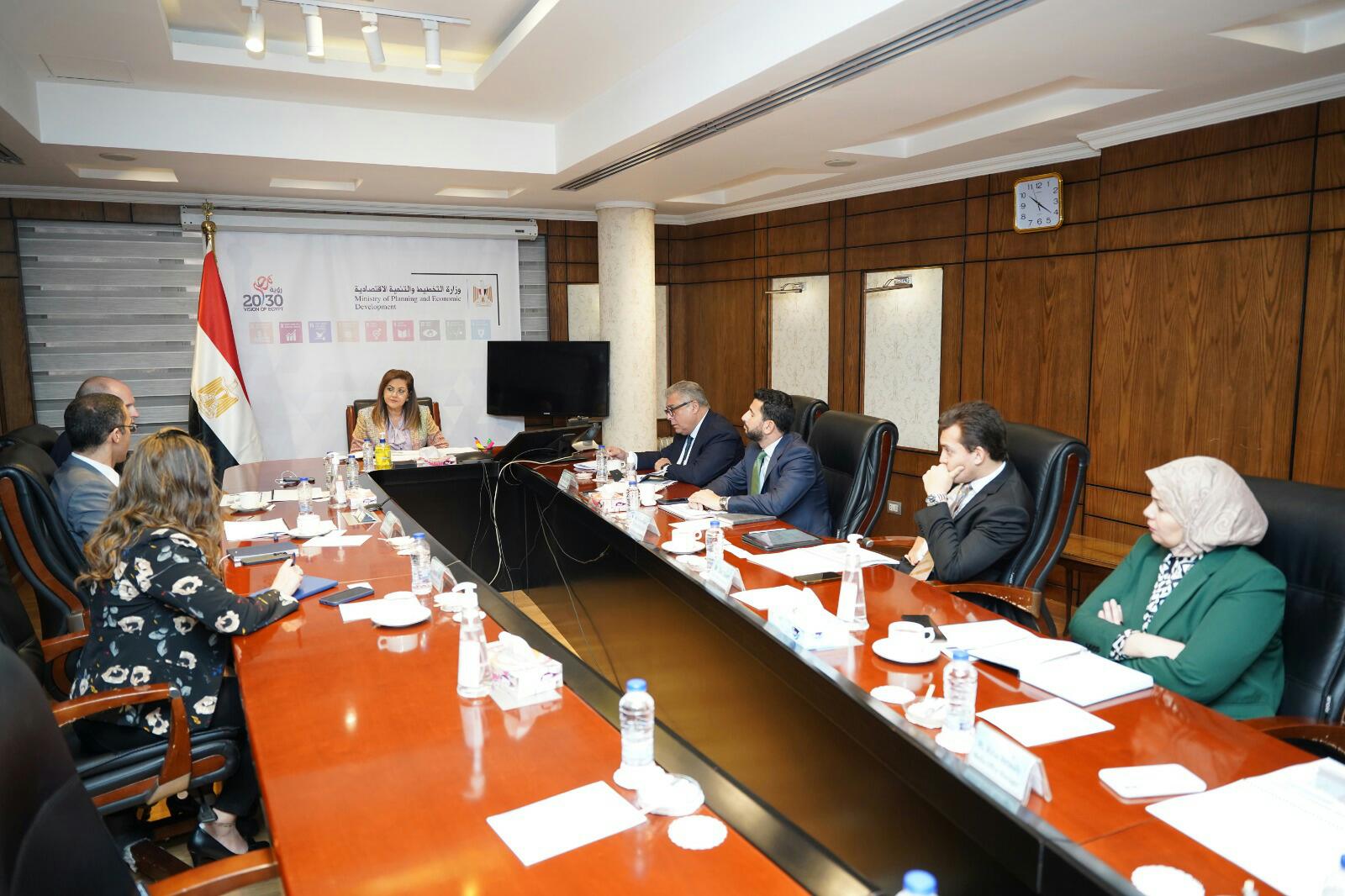 وزيرة التخطيط تناقش مع شركة كوبنهاجن للبنية التحتية سبل التعاون في الاستثمار بالمشروعات الخضراء بمصر